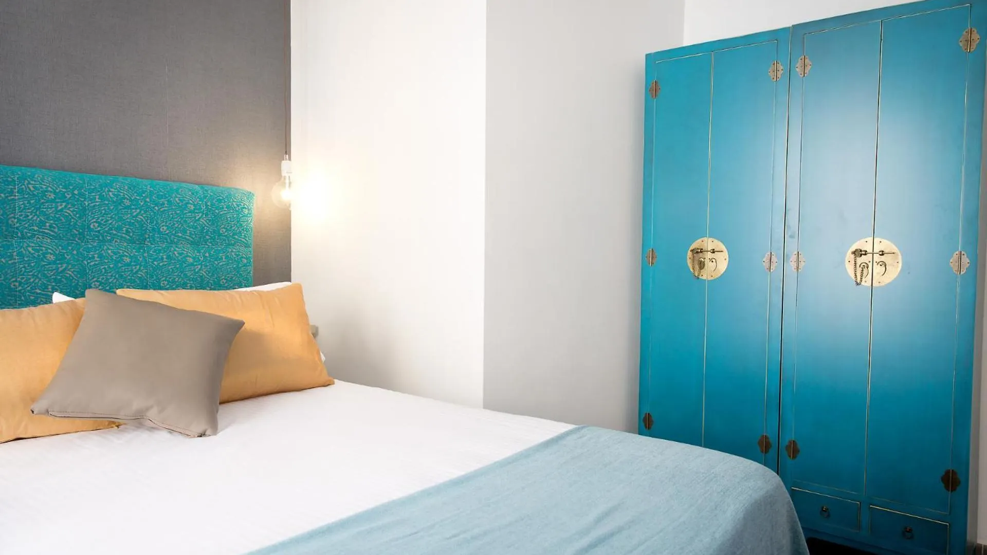 Apartamento Holidays2Malaga Dos Aceras In Old Town & High Speed Wifi